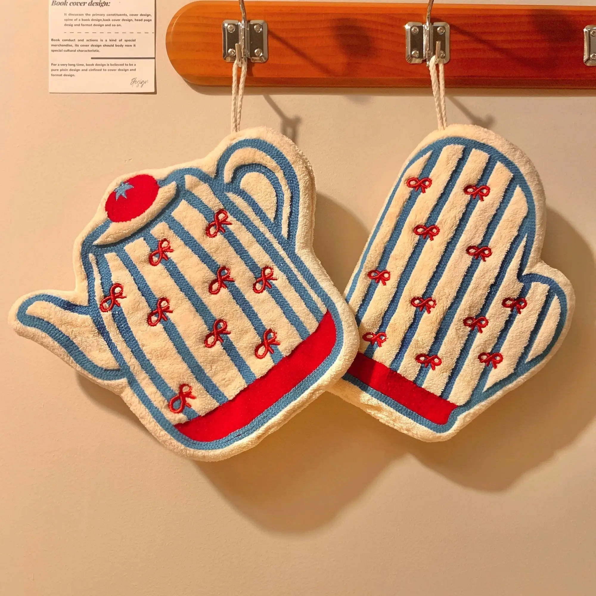 Creative Teapot Glove Hand Towel Cute Kitchen Absorbent Thick Towel Handkerchief Soft Absorbent No Lint
