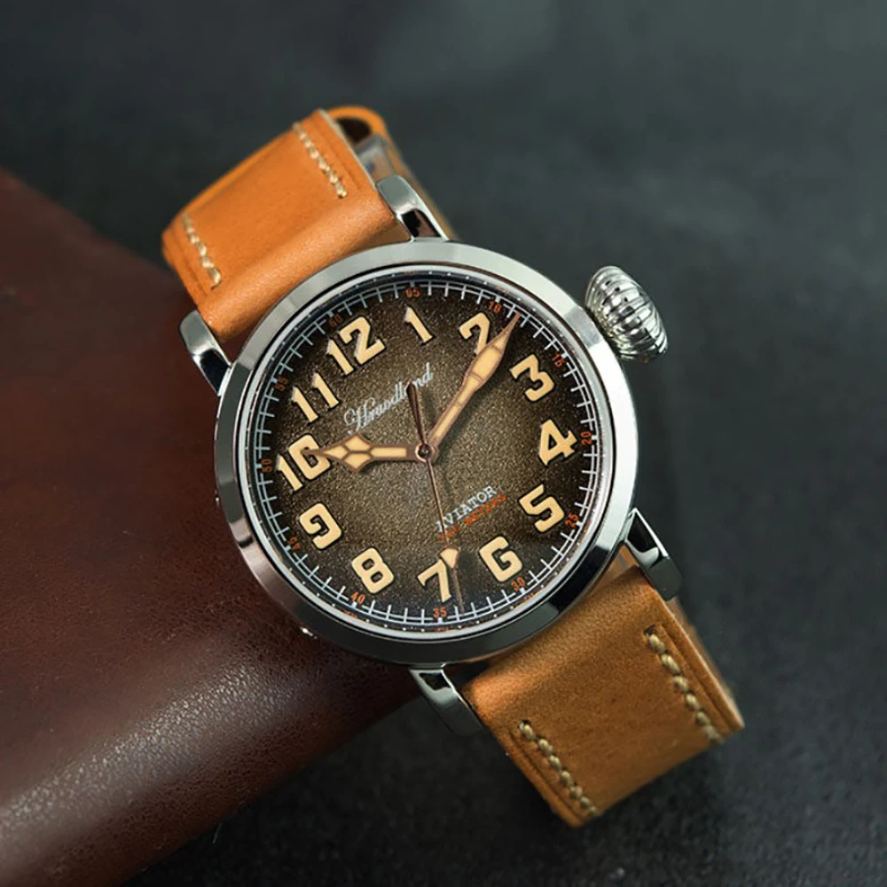 Hruodland 004 Pilotenuhr für Herren mit Distressed-Finish, P5000 SW200 Uhrwerk, Automatik-Mechanik, Edelstahl, Sportuhr für Herren