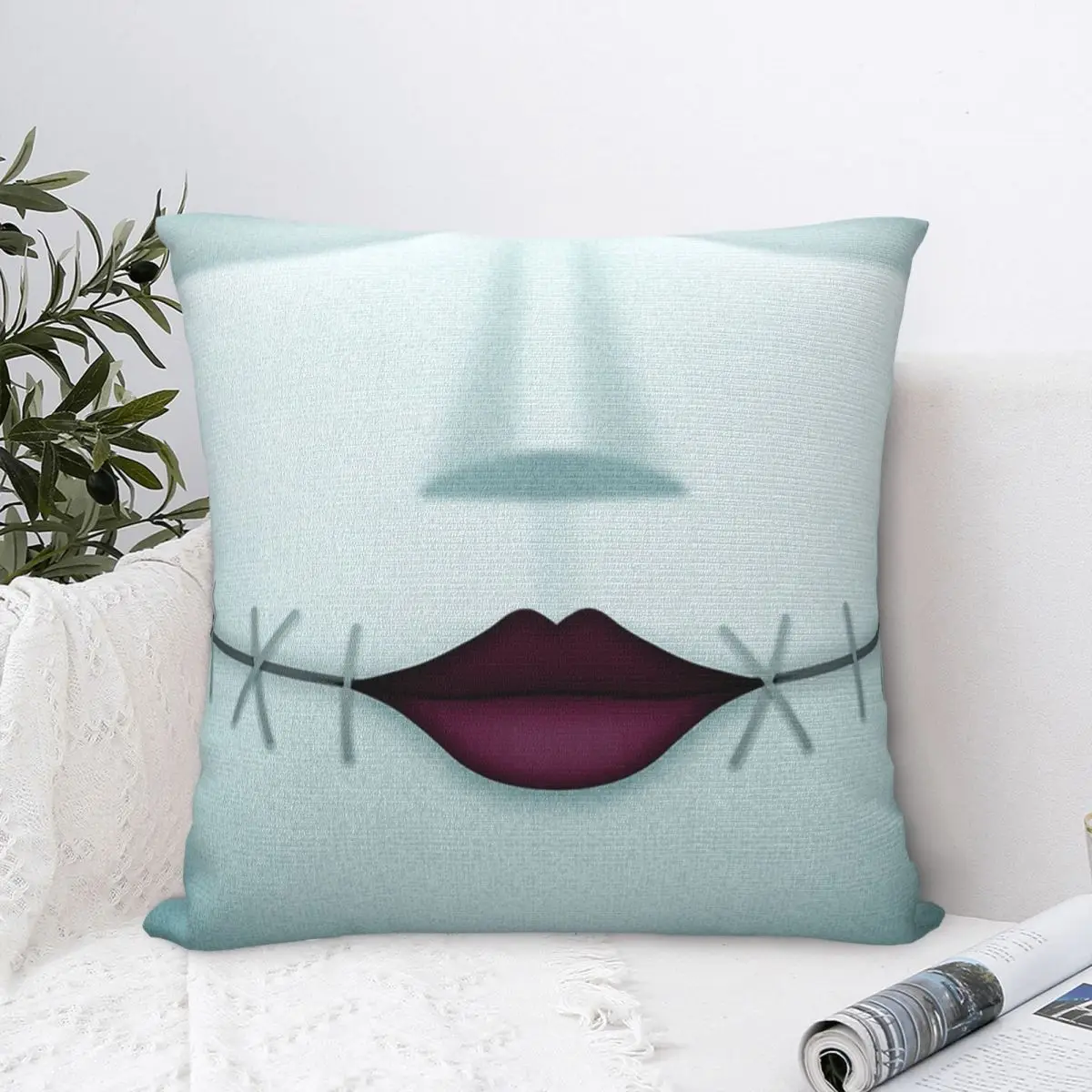 Funda de almohada cuadrada con sonrisa cosida de Sally, almohada decorativa de poliéster, fundas de cojín personalizadas de pesadilla antes de Navidad