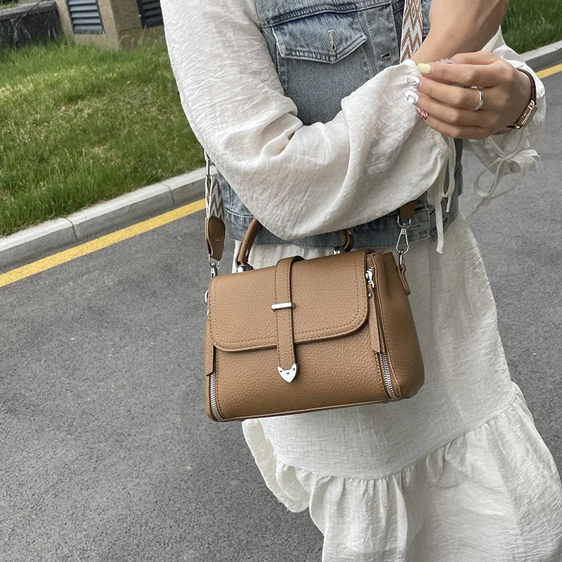 HISUELY mała prosta torba na ramię z krótkim uchwytem dla kobiet 2024 koreańskie modne torebki damskie jednokolorowe torby Crossbody w stylu vintage