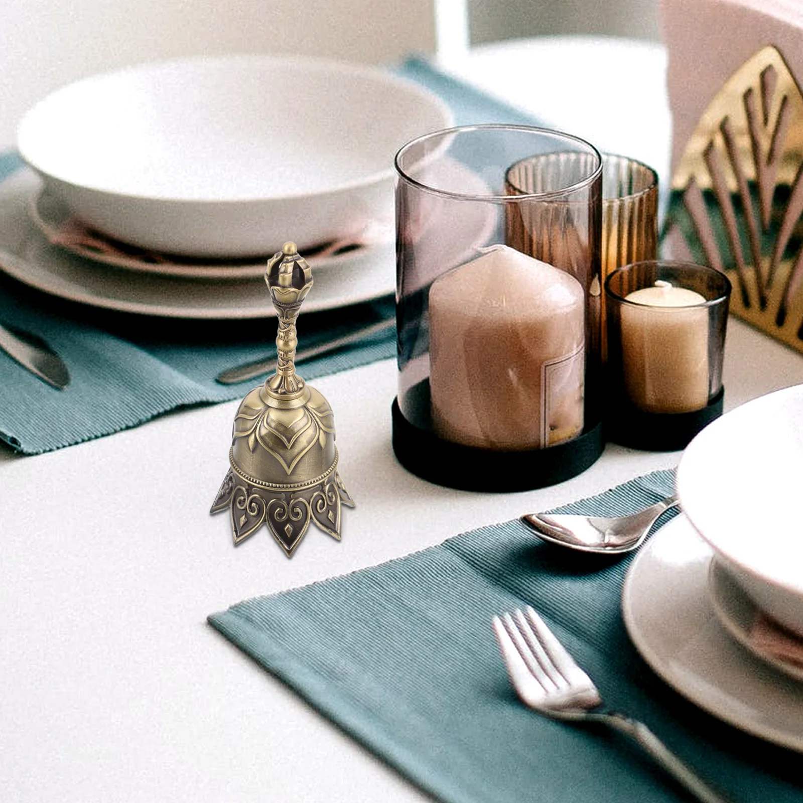 

Retro Style Hand Bell Portable Sturdy Material Decorative Dinner Bell for Elderly Care Classroom Management Home