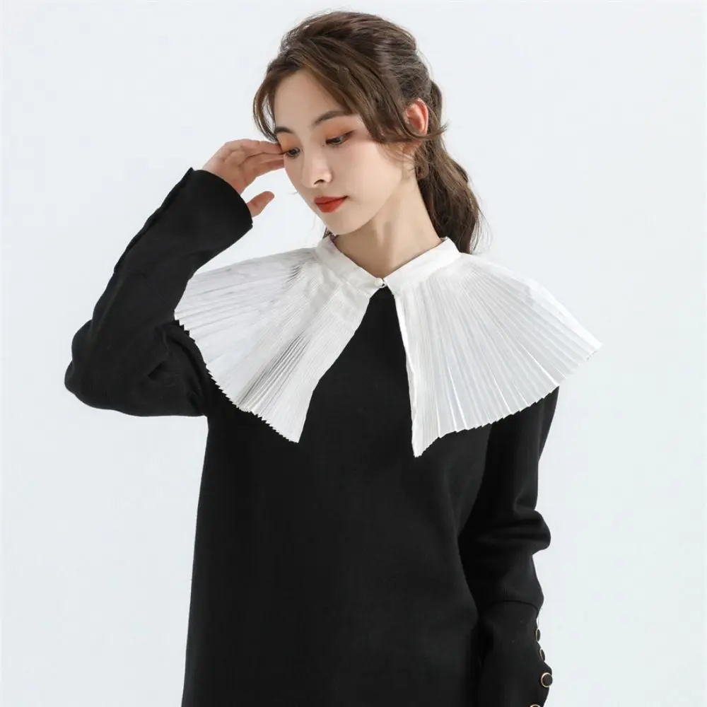 Black White Fake Collar Detachable Fan Shaped Lace Neckline Multi-functional Clothes Decorative Lapel Collar