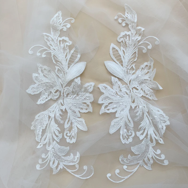 

High Quality Embroidery Floral Lace Applique Medallions Piece Mirror lace For Wedding Dress Accessories