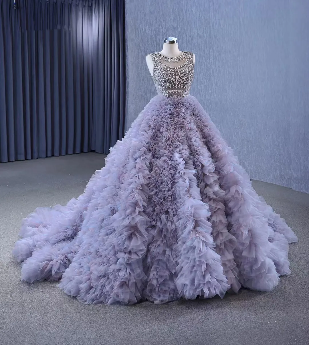 Lilac Puffy Quinceanera Dresses Ball Gown Scoop Tulle Ruffles Crystals Mexican Sweet 16 Dresses 15 Anos Customized