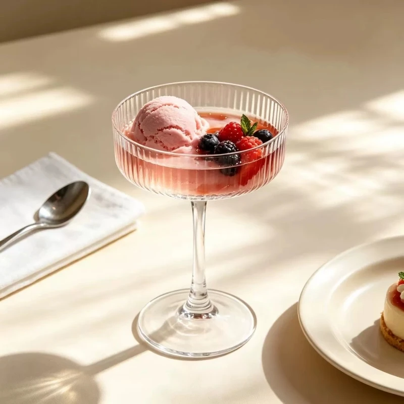 2026 Bar New Creative Vertical Stripes Margeritas Mojitos Cocktail Glass Martini Cup Wedding Party Ice Cream Mug Dessert Goblet
