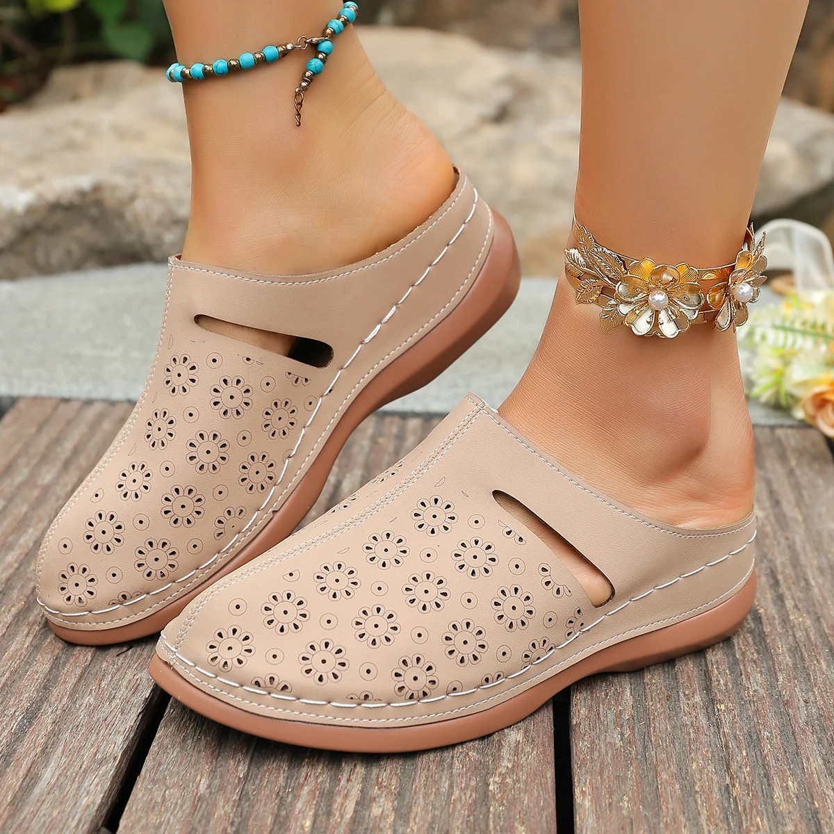 

Женские тапочки, новинка 2025, летние модные сандалии, тапочки на платформе с закрытым носком, женские винтажные шлепанцы, женская обувь на танкетке для женщин