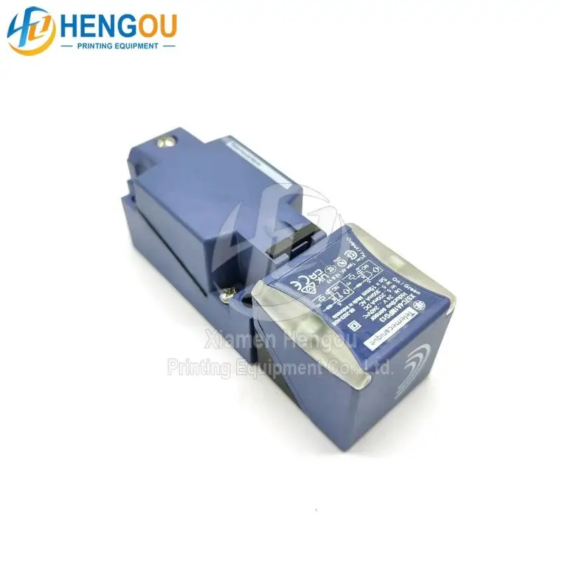 XS7C4A1MPG13 Inductive Proximity Sensor Printing Machinery Parts