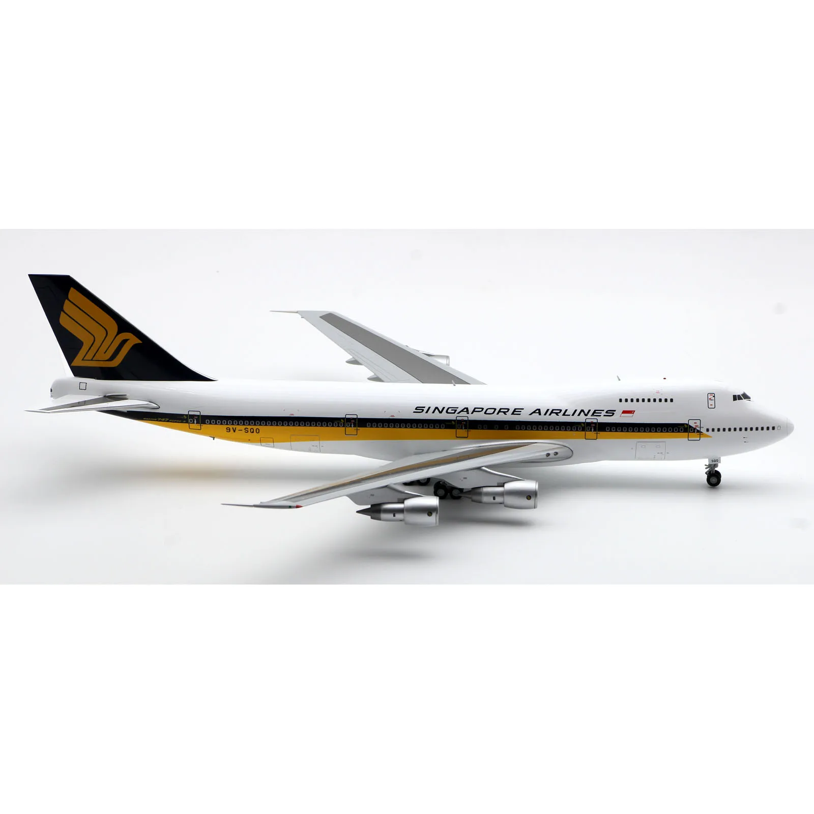 EW2742002 سبيكة تحصيل طائرة هدية JC أجنحة 1:200 سنغافورة الخطوط الجوية بوينغ B747-200 دييكاست طائرة طائرة نموذج 9V-SQO #6