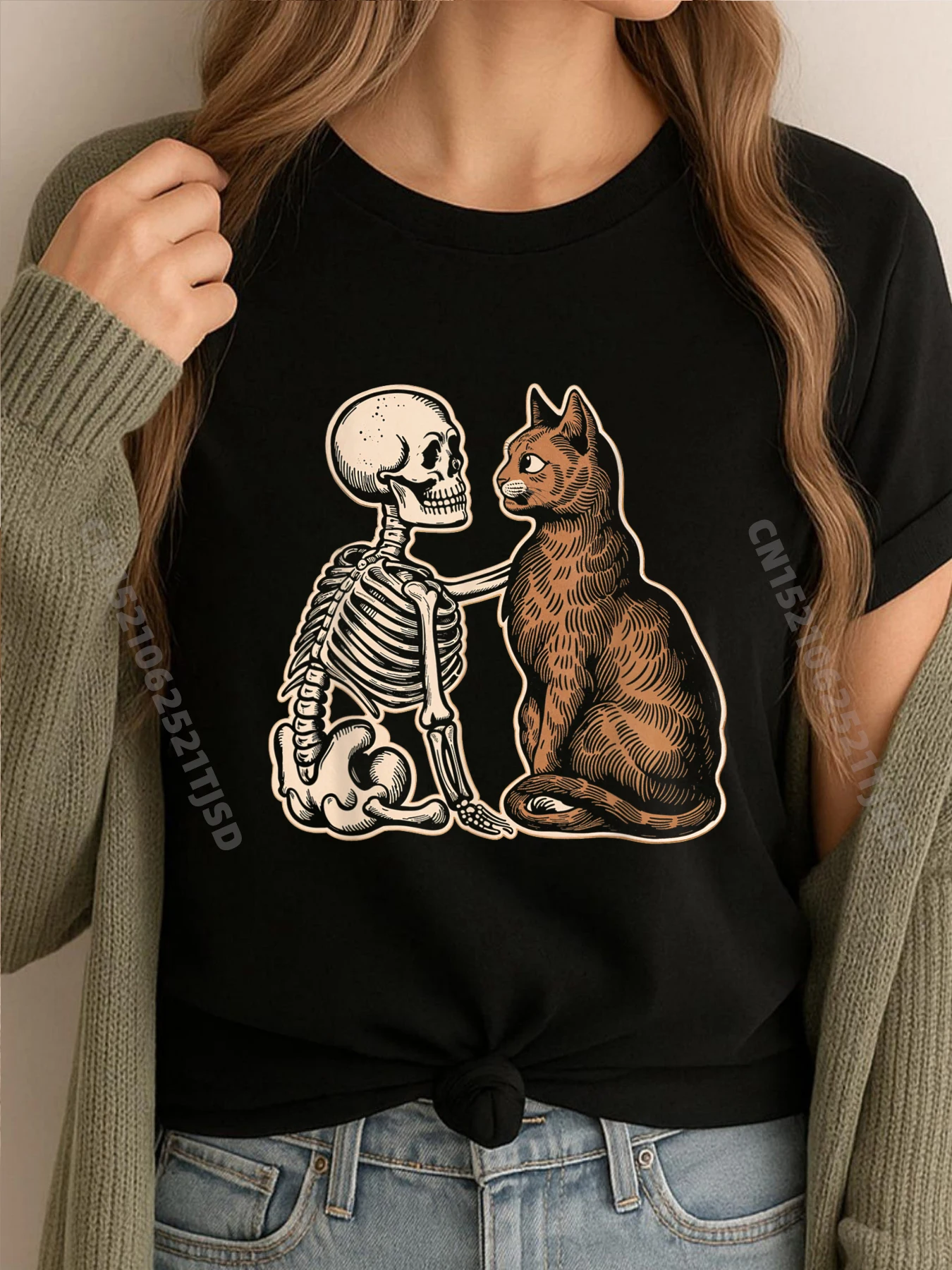 เสื้อยืดลายกราฟิกแมวโครงกระดูกมิตรภาพน่ารักสำหรับคนรักสัตว์เลี้ยงวันฮาโลวีนสีแดงและสีดำ เสื้อยืดคู่รัก เสื้อยืดผู้ชายคลาสสิก