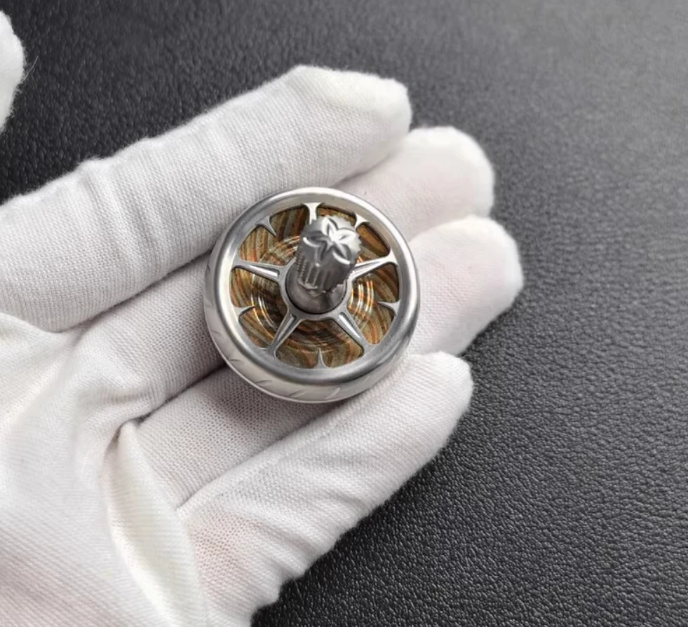 Giocattolo di decompressione fidget spinner in acciaio inossidabile + materiale fumé intrecciato a mano con matrice EDC BS usato