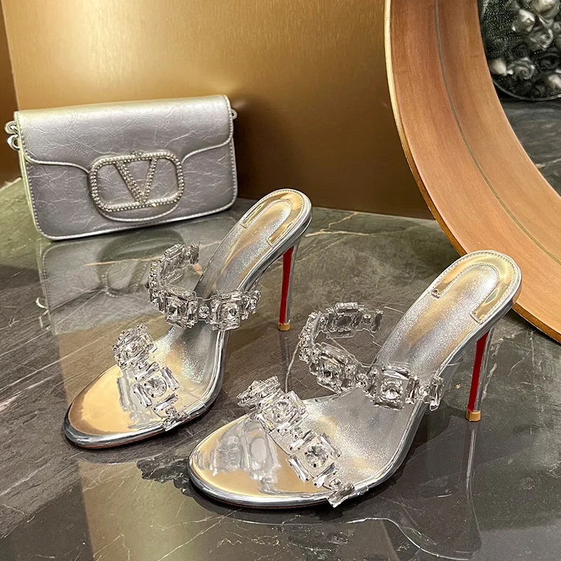 

2025 новые прозрачные тапочки на высоком каблуке с кристаллами, женские пикантные серебряные свадебные туфли на тонком каблуке