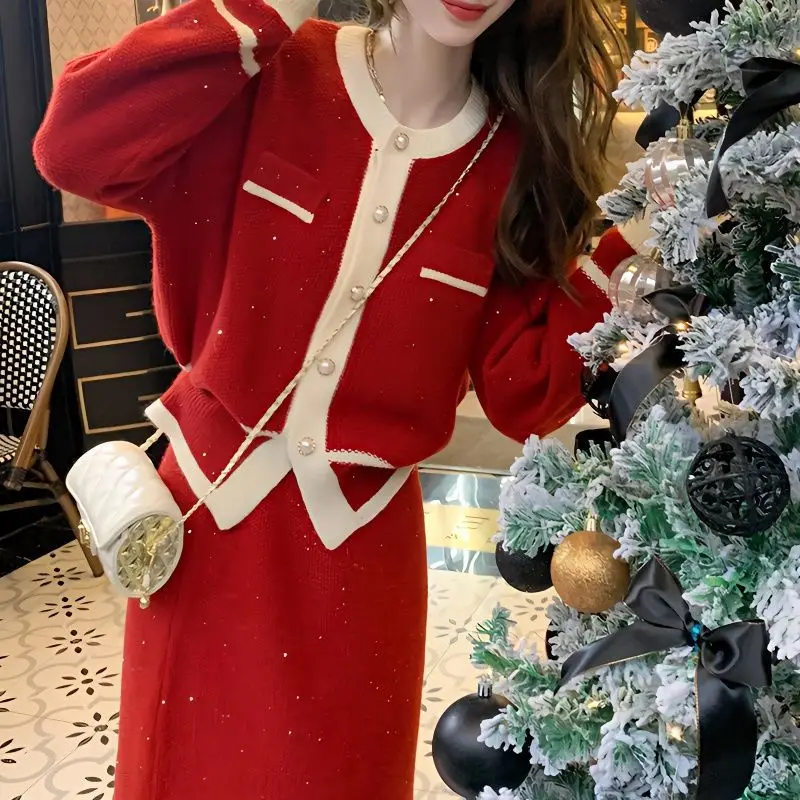 赤いニットセーターカーディガンとスカートのツーピースセット レディースファッション スリム 春 新年 スレ ポリエステル ロングスリーブ...