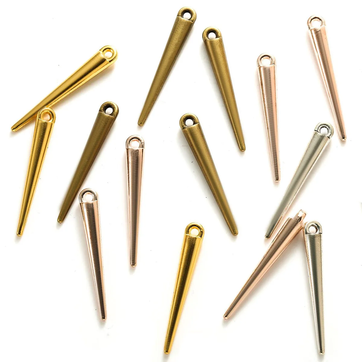 

200 шт., металлические подвески из цинка, конус, шип, слеза, заклепки, шпильки в стиле панк, шипы, капли воды, красочные для серег, ожерелья, подвески 34 мм