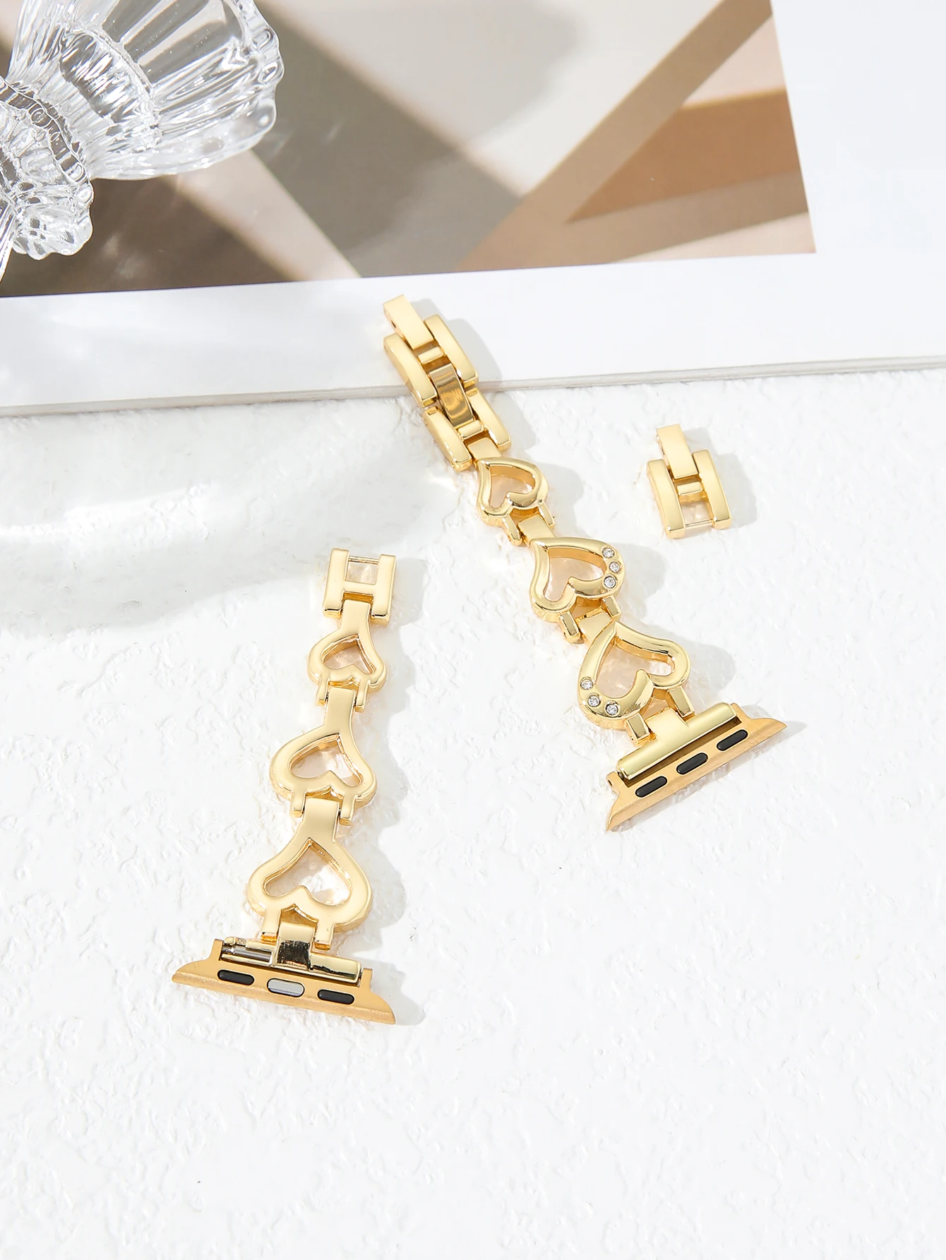 Heart-shaped diamond stainless steel metal bracelet compatible with Apple Watch bands Women's to replace iWatch bands