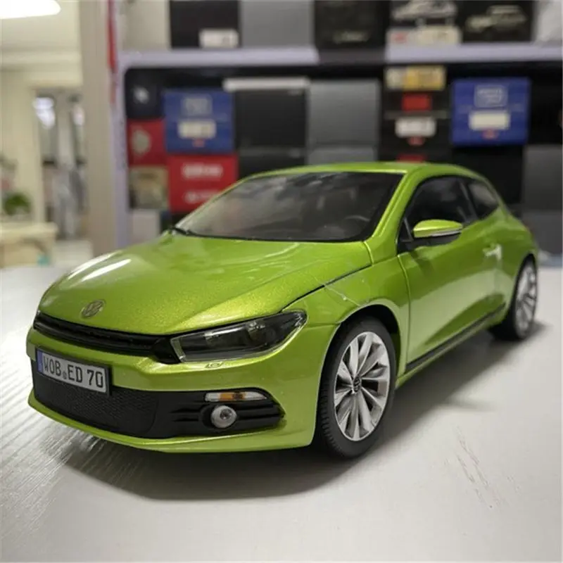 1:38 Volkswagen Scirocco Alloy Car Model Diecasts Metal Toy Vehicles Car Model High Simulation Miniature Scale Childrens Gifts