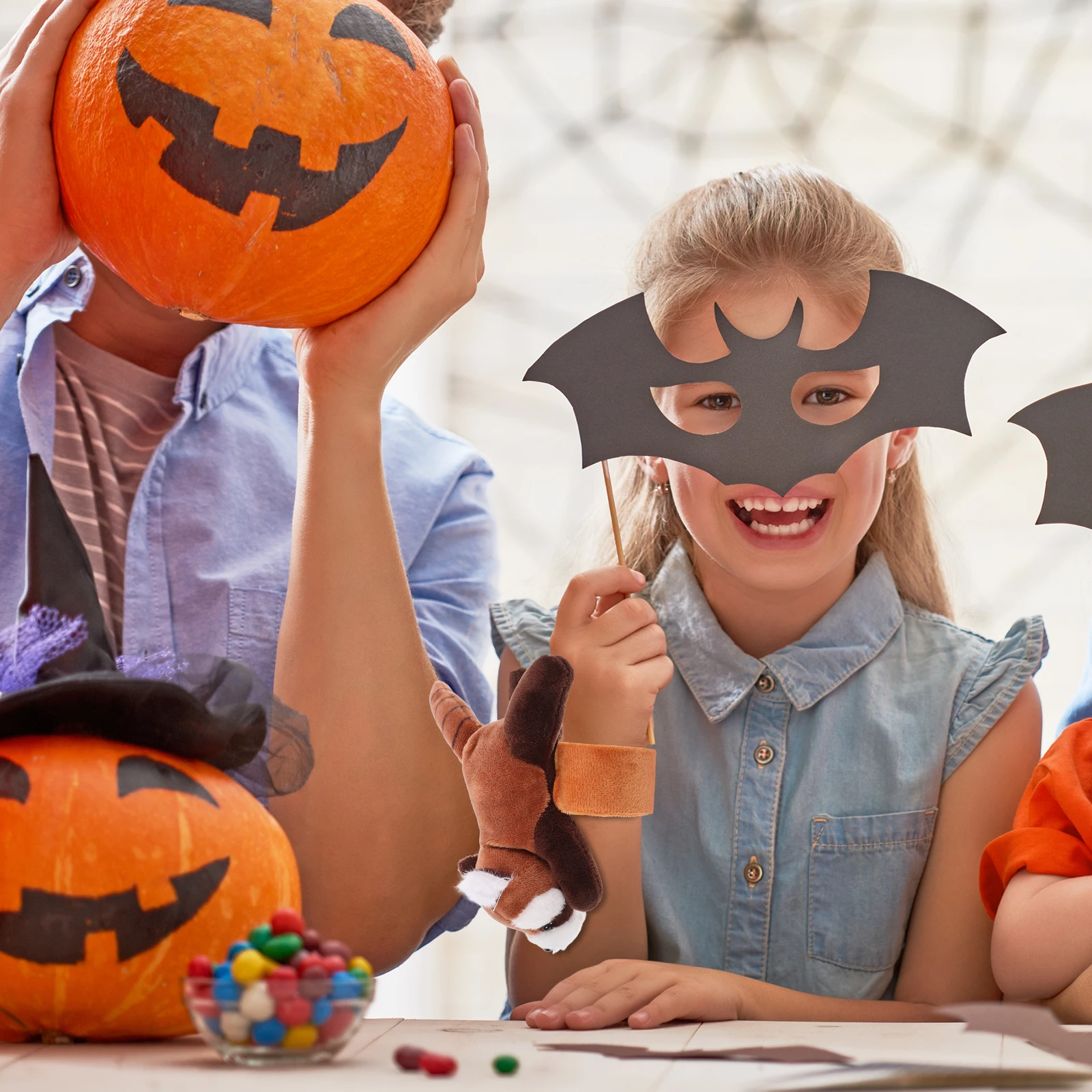 팔찌 손목 밴드 파티 가방 필러 동물 성형 슬랩 팔찌 장난감 동물 테마 밴드 갈색 모피