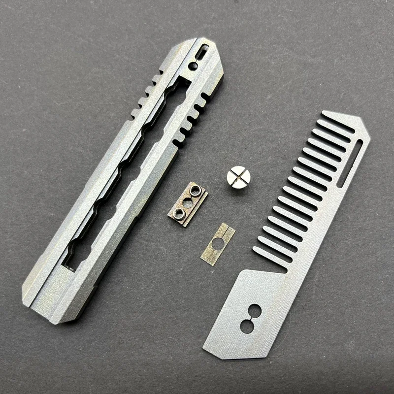 EDC Titanium Alloy Comb EDC Super Light Titanium Comb Hair Cutting Portable EDC Outdoor Small Accessories Tools