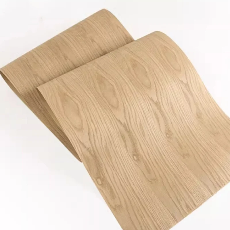 

Natural White Oak Pattern Wood Veneer Luxury Decoration Veneer ( Kraft Paper In Back) L: 2-2.5Meters/pcs Width: 58cm T: 0.25mm