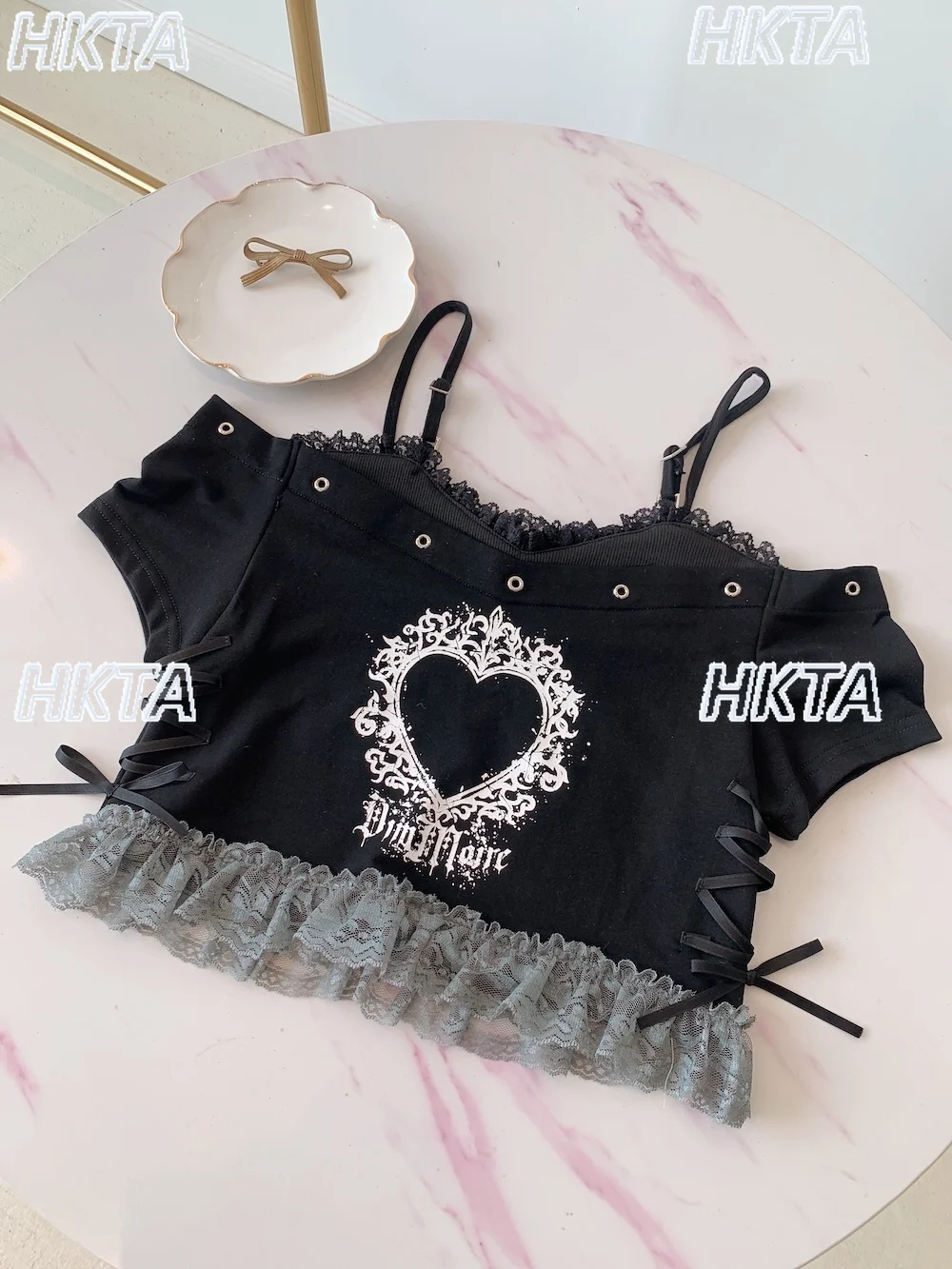 

Japanese Style Dark Gothic Lace Stitching Love Print One Word Shoulder Sling Vest Off The Shoulder Short-sleeved T Shirts Women