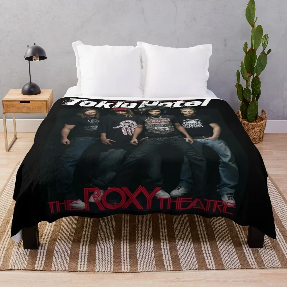 

hotel tokio Throw Blanket Warm Furry Blankets