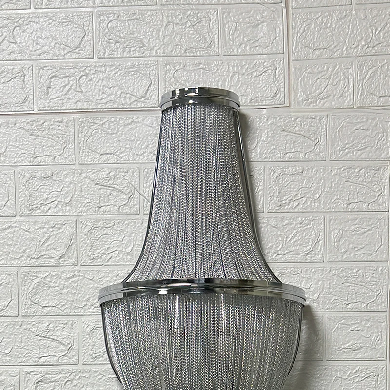 Candeeiro de parede com borlas coloridas dourado preto prateado