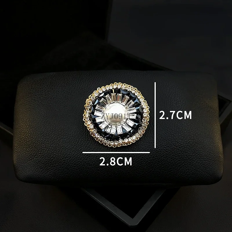 Corpetto originale fatto a mano da donna di fascia alta elegante spilla graziosa accessori di lusso per tutti i fiammiferi regali di gioielli con strass di perle