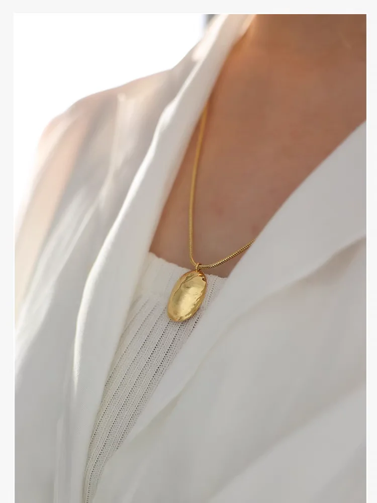 

Brass Chunky Snake Chain Oval Beads Pendant Necklace Women Jewelry Punk Designer Runway Rare Gown Boho Japan Korean