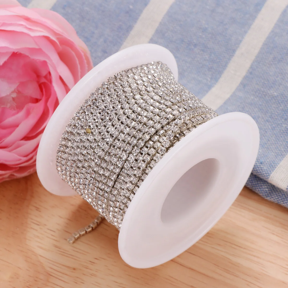 

10m Crystal Claw Chain Clear 2.0mm Durable Rhinestone Close Chain for Wedding Party Bridal Veil Costume Sewing Craft DIY