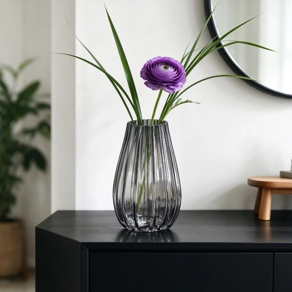 Clear Fluted Drop Glass Vase Elegant Narrow Neck Flower Vase Modern Desktop Decor for Tulips Branches Home Centerpiece