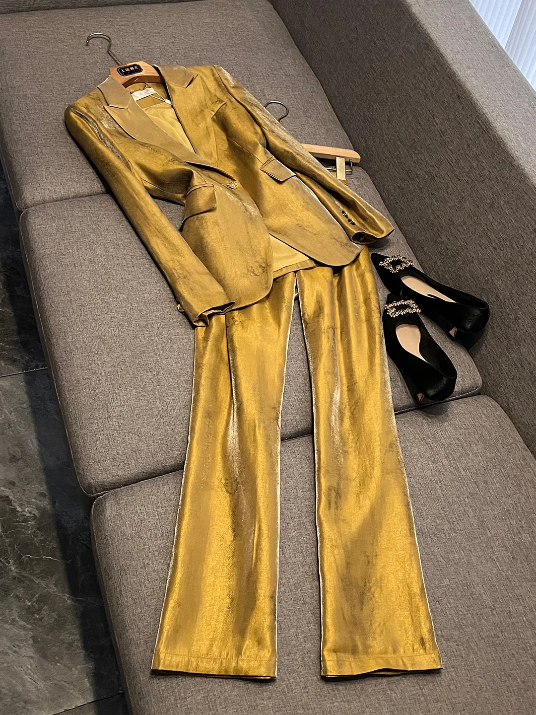 

Модный женский костюм в западном стиле, корейский дизайн, новинка 2025 года, уличный стиль, элитный женский комплект