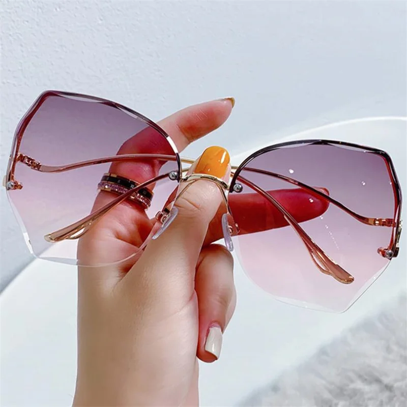 

NEW Sunglasses Women Rimless Sun Glasses Oversize Fame Anti-UV Spectacles Gradient Color Lens Eyeglasses Trimming Ornamental