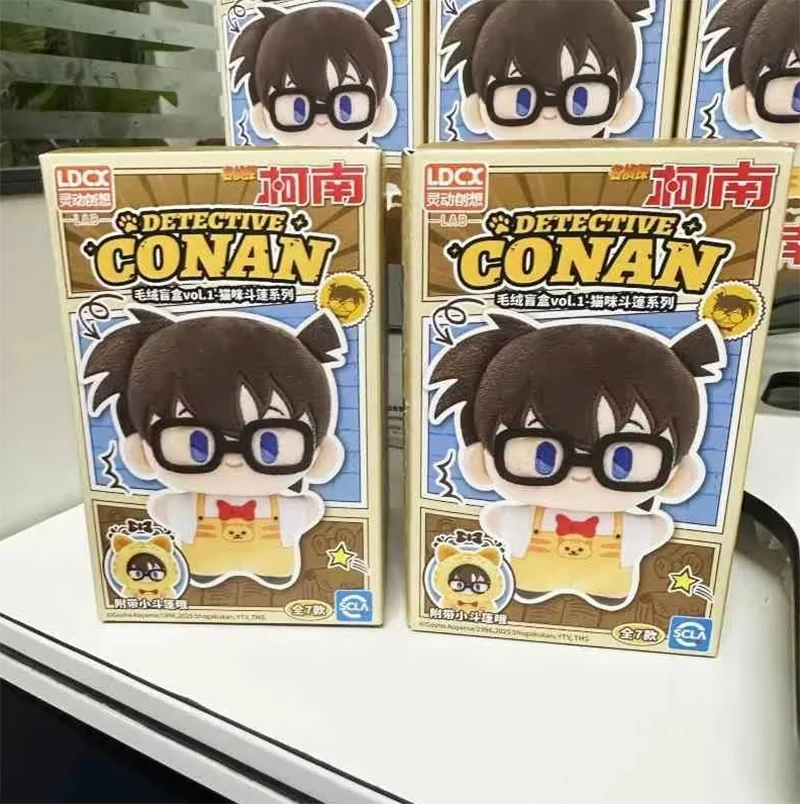 

Новая накидка с детективом Конаном и котом, загадочные коробки, украшение для рабочего стола, фанаты, игрушка на день рождения, декоративный рюкзак, кулон, подарки