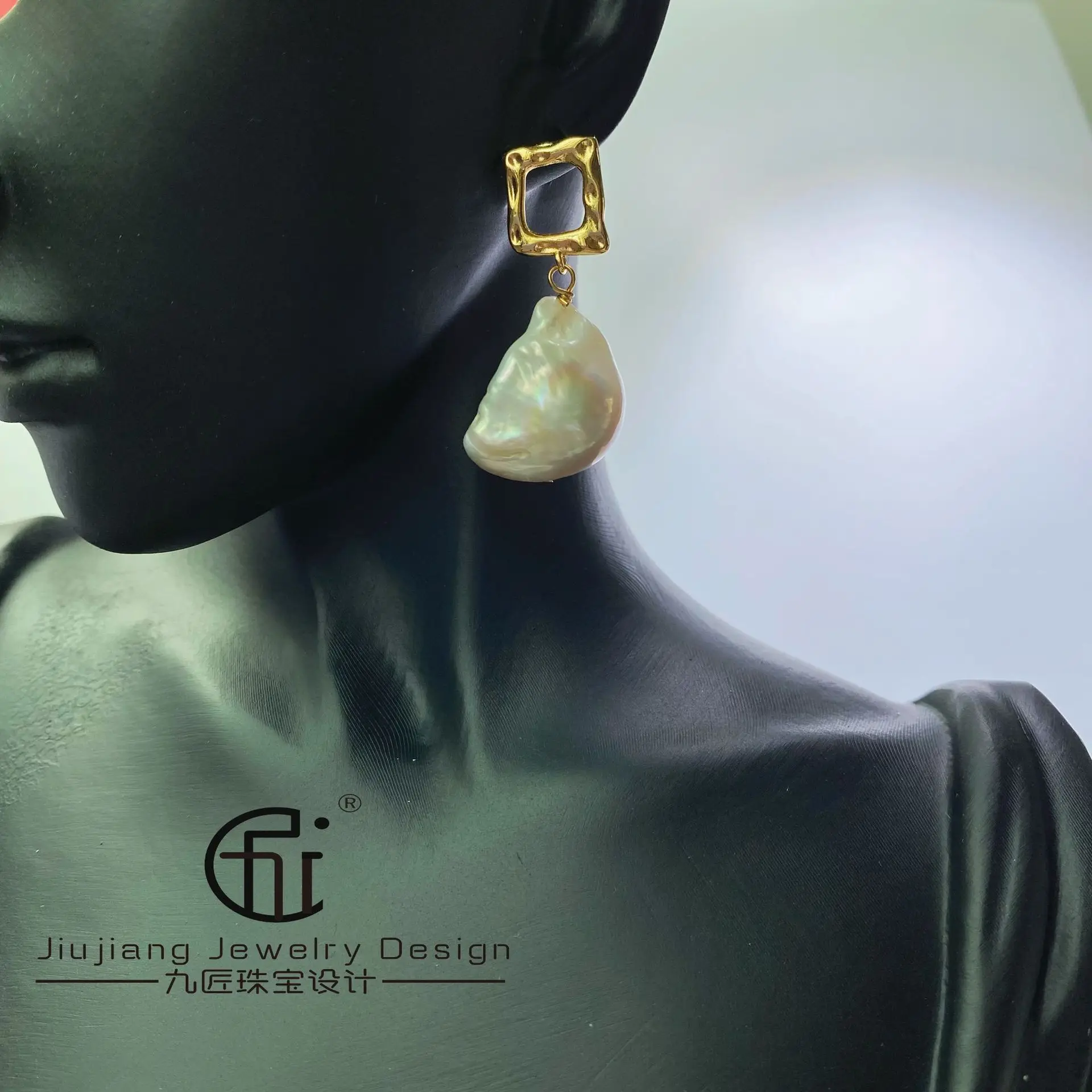 

Квадратные серебряные серьги-иглы S925 с натуральным пресноводным жемчугом в стиле барокко, супер атмосферные модные женские серьги высокого класса