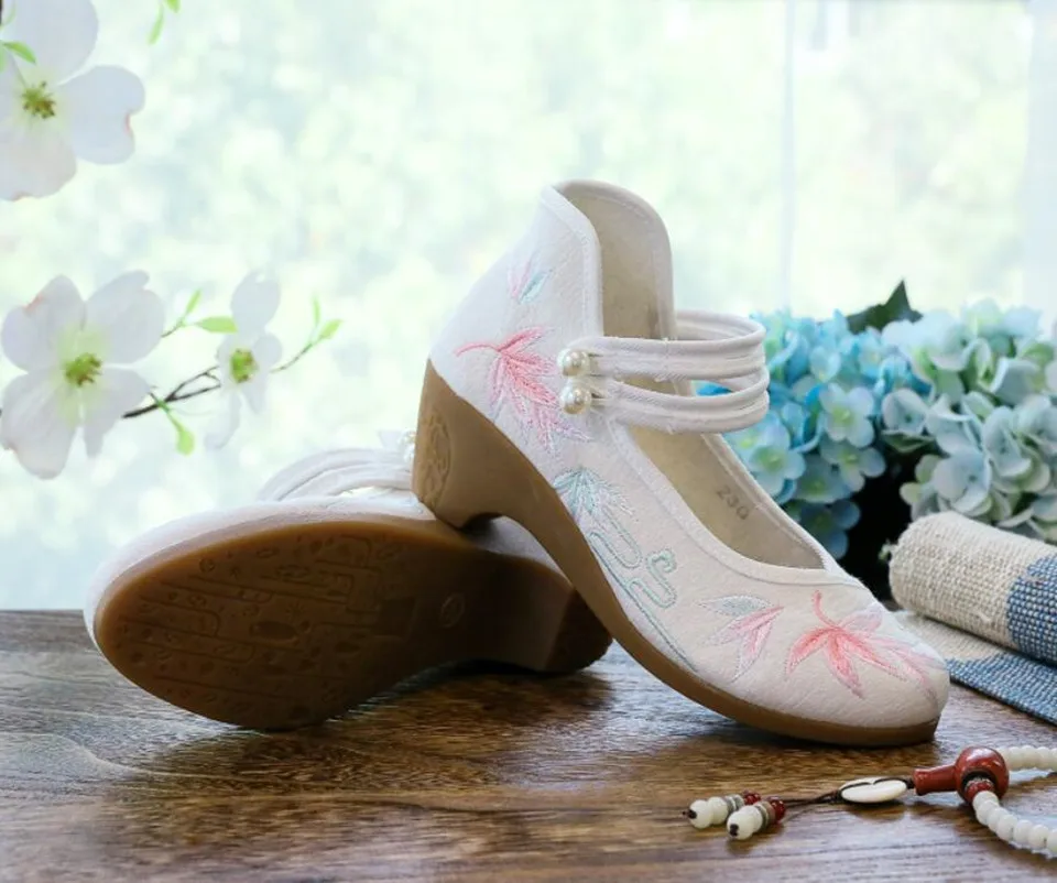 Women Ankle Button Strap Pumps Ethnic Embroidery Mary Jane Dress Shoes Mid Heel Cotton Fabric Espadrilles Vintage Sandals