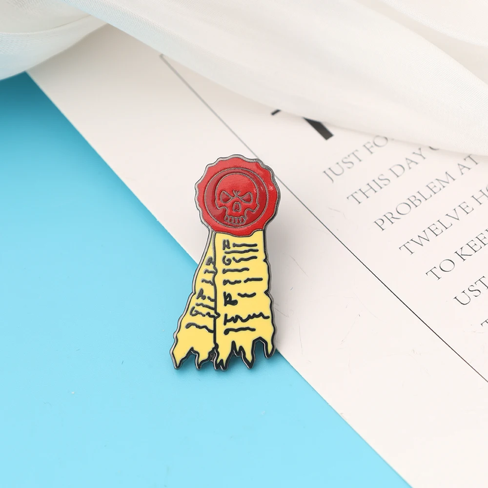 Game 40K Purity Seals Enamel Brooch Lapel Backpack Hat Pin Creative Metal Badge Uni Brooch Cosplay Jewelry Accessories Gifts