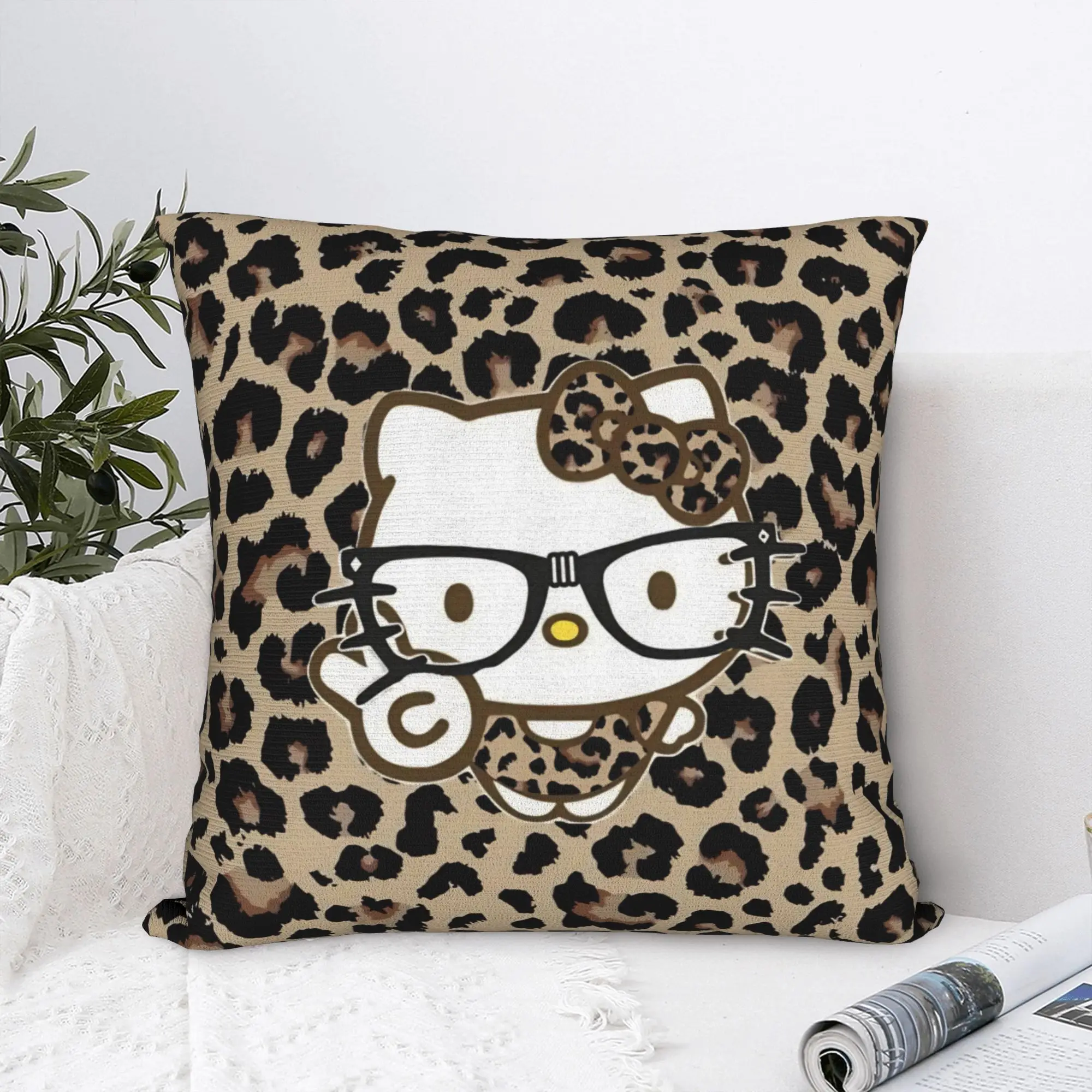 

Квадратная наволочка Hello Kitty с леопардовым принтом, декоративная наволочка на молнии для дивана, 18 дюймов