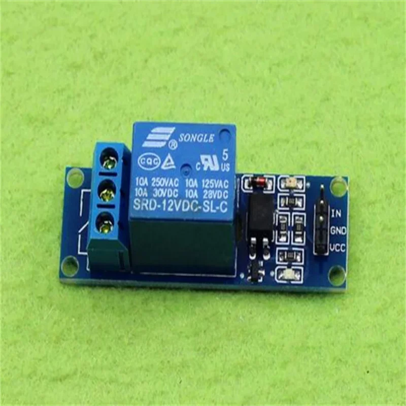 1 Relay 5V / With Opto Isolation Support Low Trigger Switch / With Light