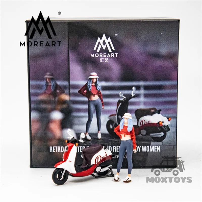 MoreArt 1:64 RETRO SCOOTER WHITE AND RED TRENDY WOMEN FIGURE SET Dioramas