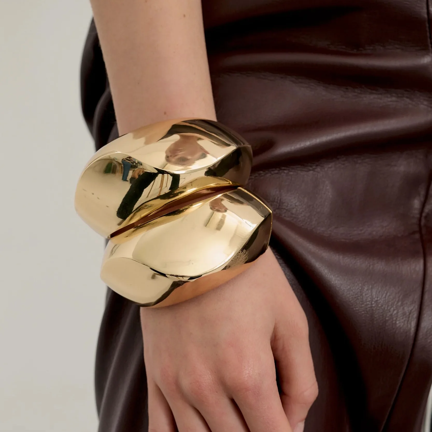 Gold Color Metal Wide Geometric Irregular Cuff Bangles for Women Punk Spring Open Bangle Bracelets Men Chunky Statement Jewelry