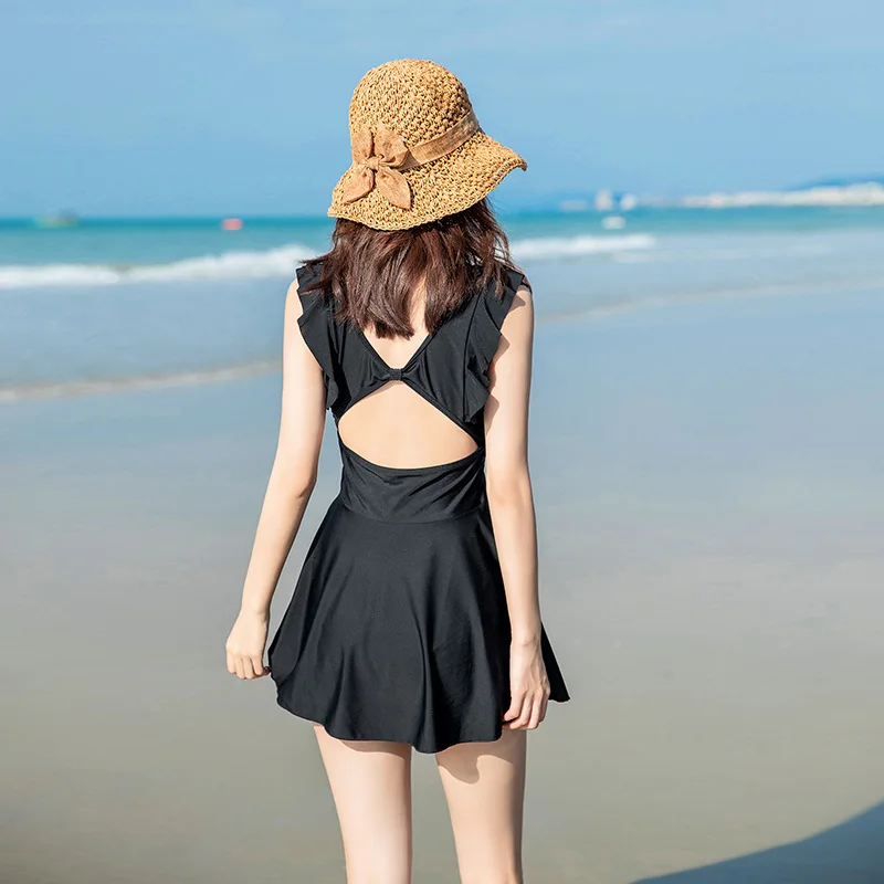 One Piece Swimsuit V Neckline Cross Back Bandage Women\'s Swimming Suit Stripe Swimwear With Pad Boxer Bottom Beach Wear