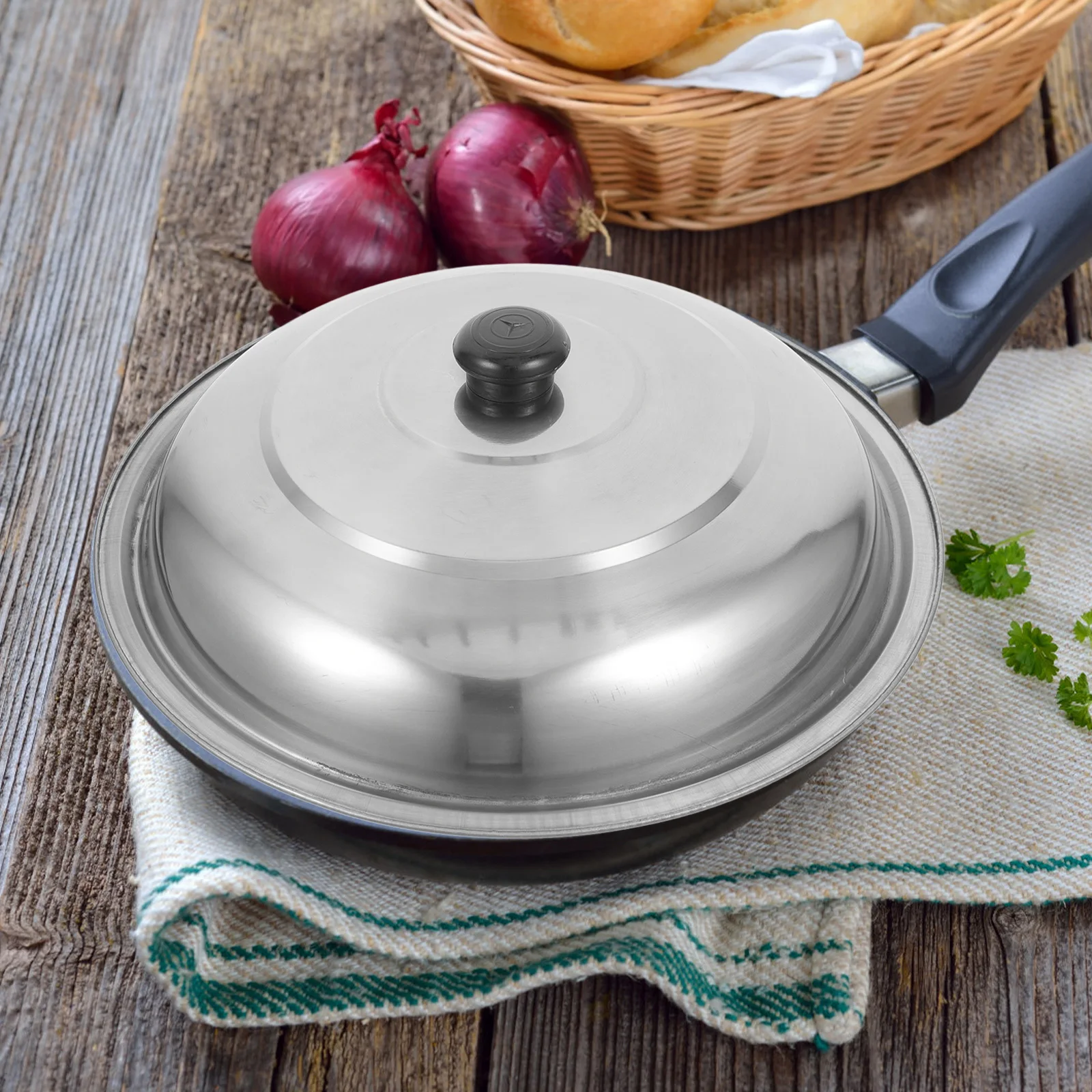 

High Dome Stainless Steel Wok Lid Universal Pot Cover Suitable for Frying Pans Canteen Hotel Kitchen Pot Lids Universal Pan Lid