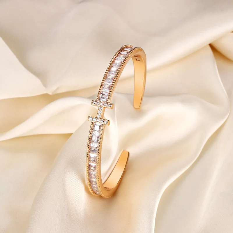 

Minimalist Crystal Bracelet, Stackable Boho Bangle for Women, Everyday Luxury Jewelry, Simple & Chic