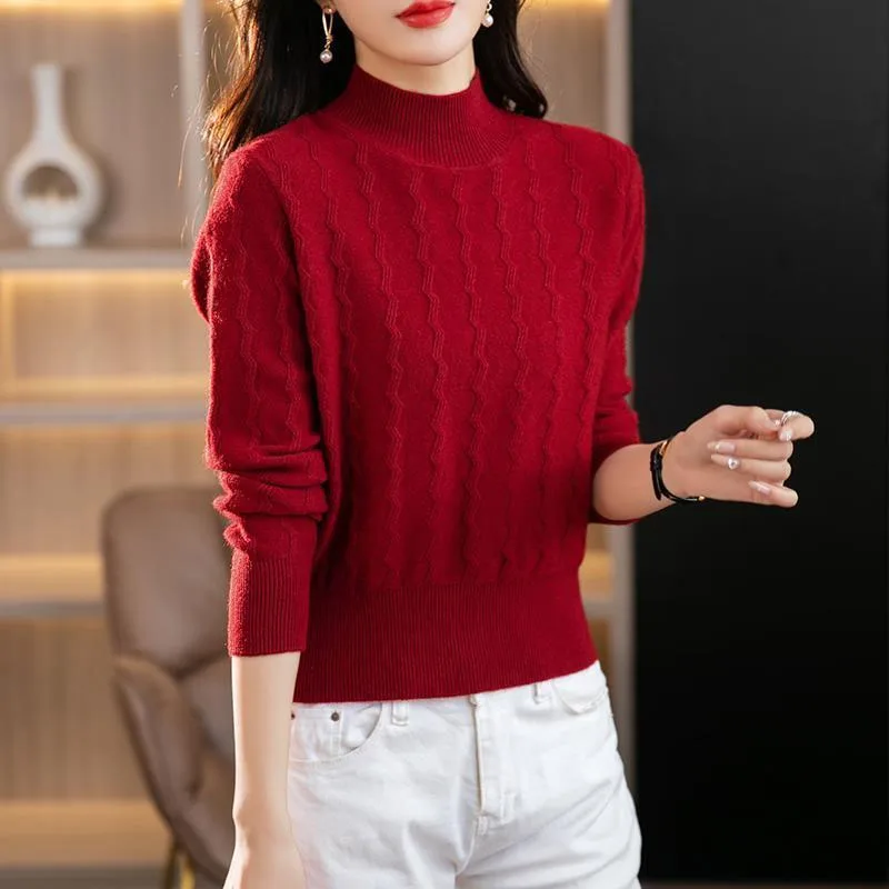 New Autumn/Winter Fashion Korean Edition Thickened Solid Jacquard Small Half High Neck Top Short Loose Versatile Style Sweater