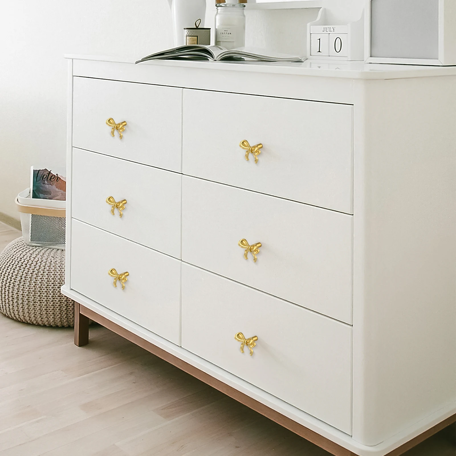 

2Pcs Gold Brass Bow Shape Drawer Handles Bowknot Cabinet Knobs Decorative Pulls for Dressers Wardrobes Cupboards Furniture