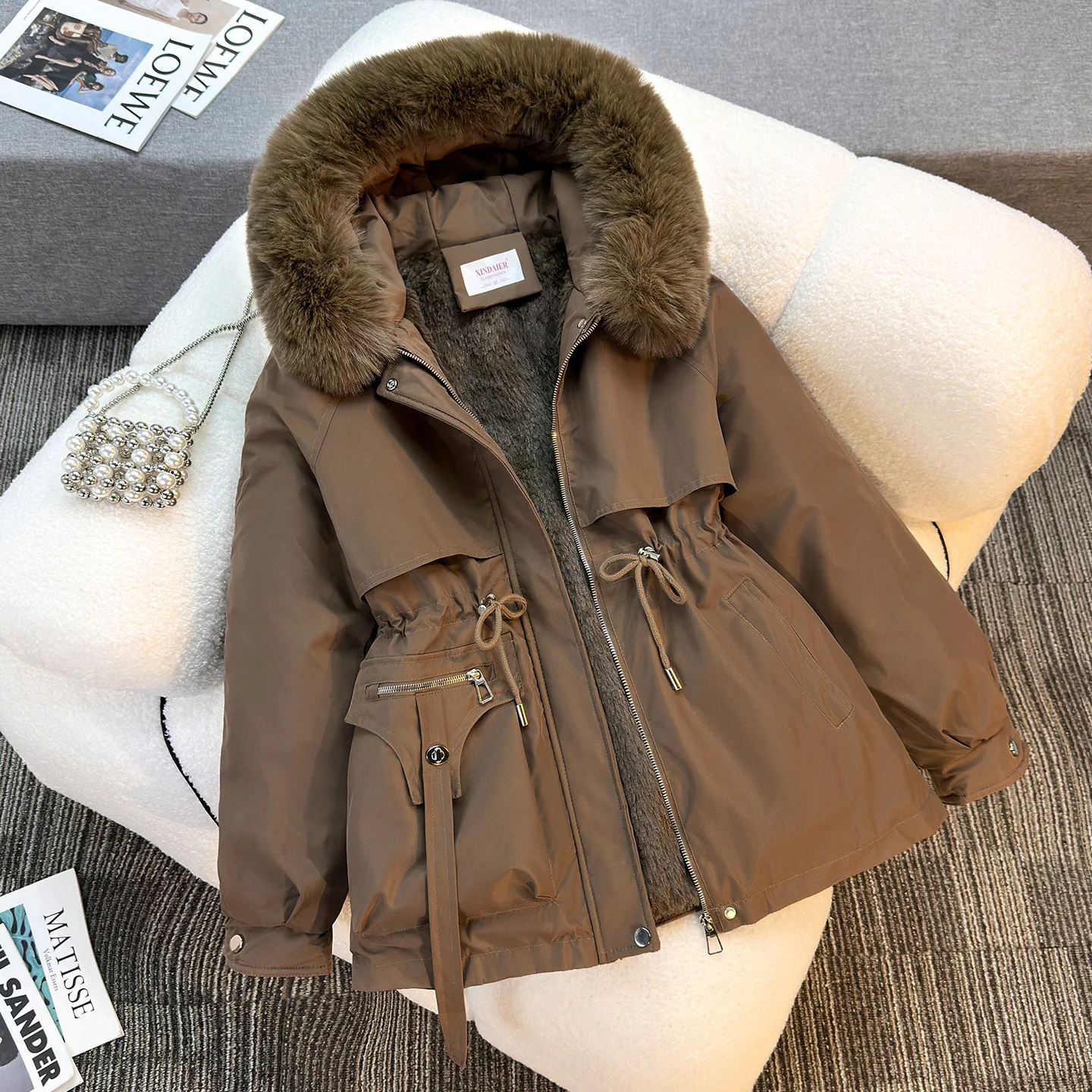 Women's Short down Cottonpadded Jacket with Hair Collar Spring 2026 Fashion Trend Minimalist Style Casual Comfortable Fit