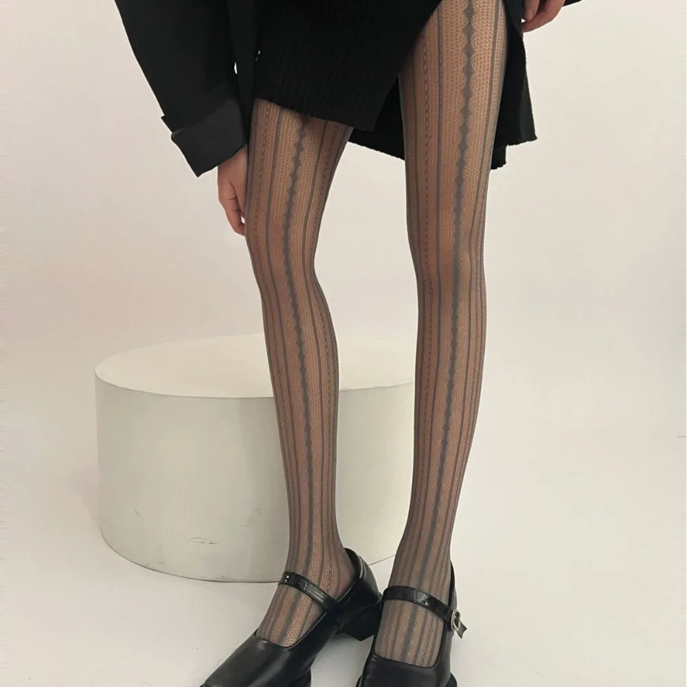 

Women Sexy Lace Fishnet Pantyhose Lolita Style Hollow Out Red Silk Stockings High Waist Striped Tights Spring Leggings Pantyhose