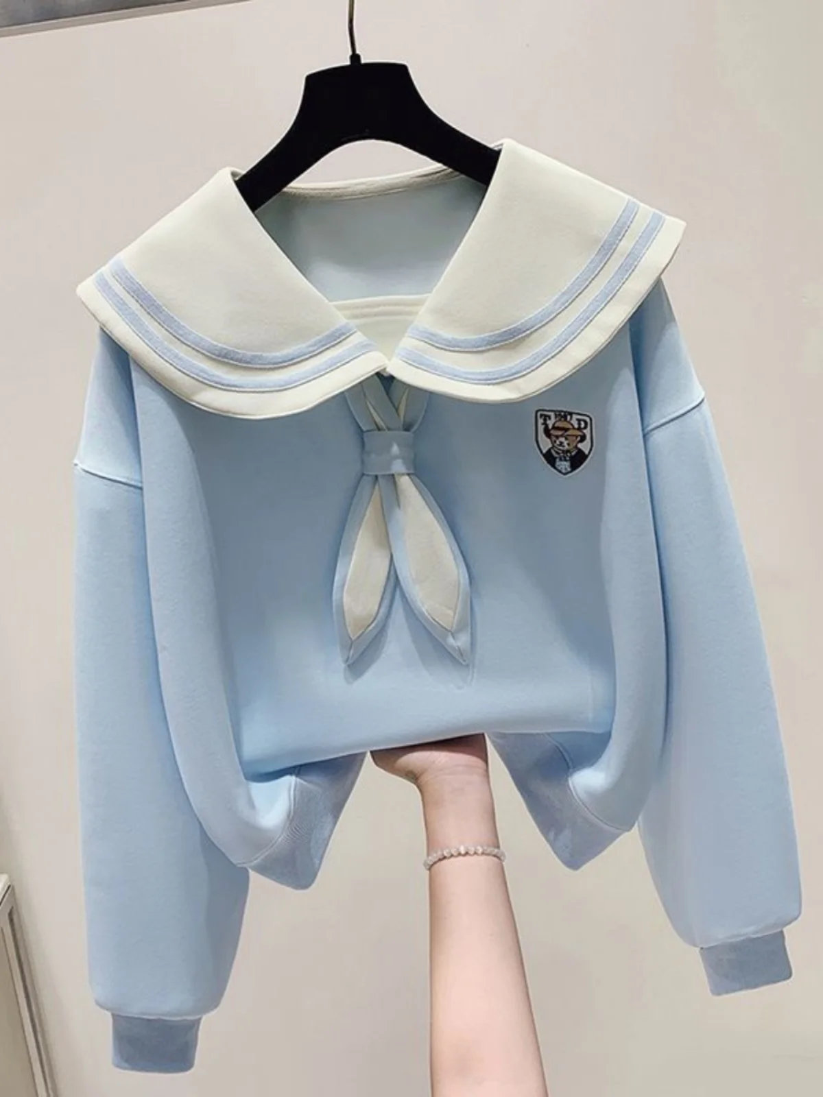 

Sweet School Girl Style Long Sleeve Navy Collar Sweatshirt for Junior High Students Fashionable Autumn Outerwear for Teen Girls