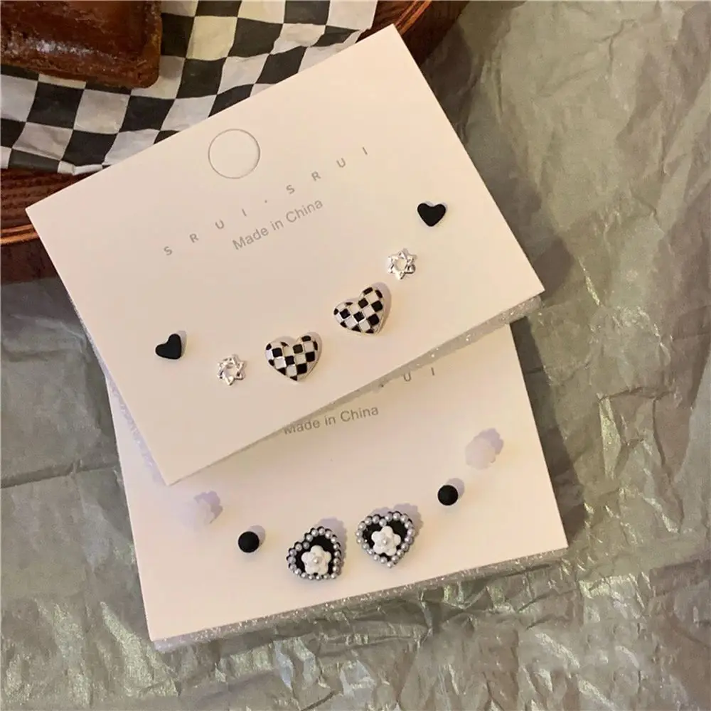 

3pcs/Set Fashion Simple Pearl Camellia Earrings Set Sweet Mini Korean Style Ear Stud Checkerboard Fashion Jewelry Girls Earrings