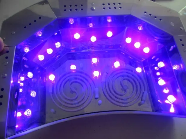 La grande dimensione ha utilizzato la lampada UV di Ccfl dei chiodi della macchina per unghie a due mani 66w/asciugatrice UV principale