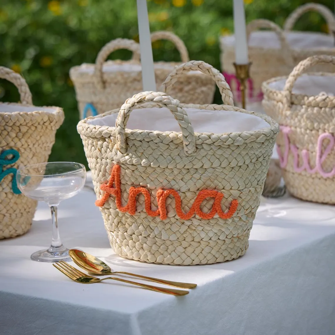 Personalized Straw Beach Bag, Custom Bridesmaid Gift, Wedding Favor, Bachelorette Party Present, Bridesmaid Gift Basket